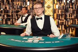 Live Dealer Poker Games by Evolution